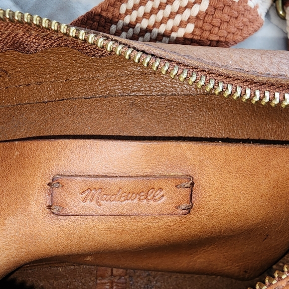 Madewell Tan Leather Crossbody Bag - Picture 2 of 6